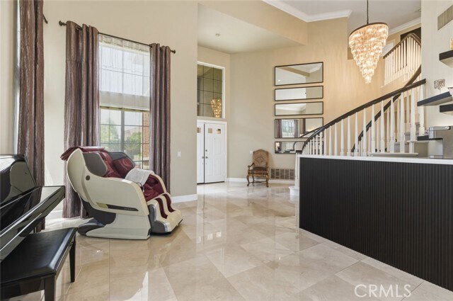 Building Photo - 4640 E Somerton Ave