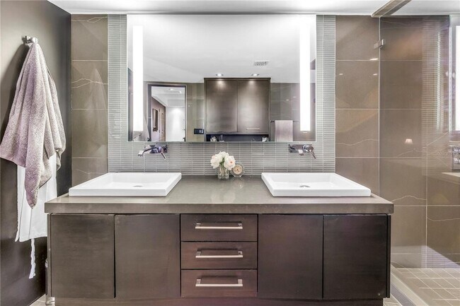 Building Photo - 4450 Gulf Blvd