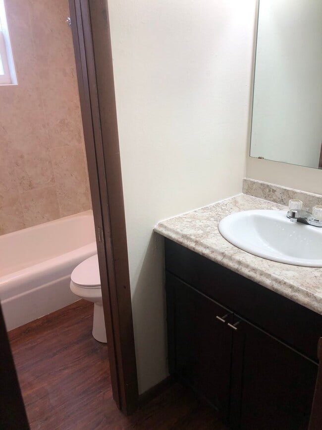 Building Photo - Central a/c & heating | Off-street parking | Close to downtown Golden