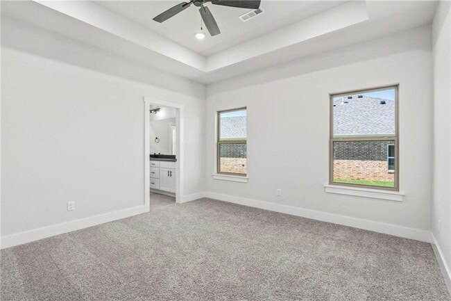 Building Photo - 28 W Gilpin St