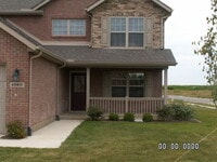 Building Photo - Pebblebrook Apartments 110