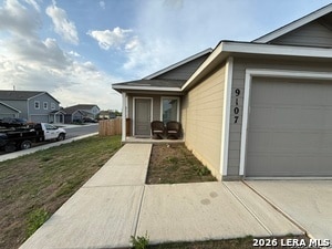 Building Photo - 9107 Selene Pl