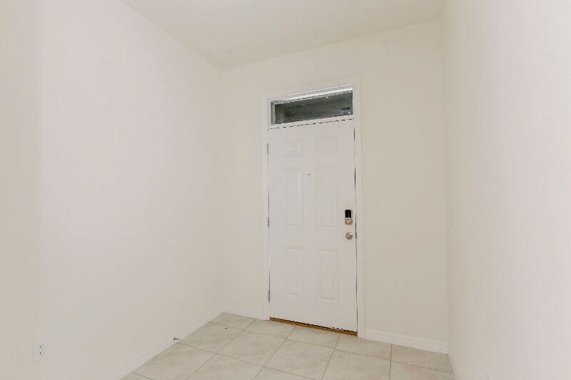 Building Photo - 1280 Yellow Finch Dr