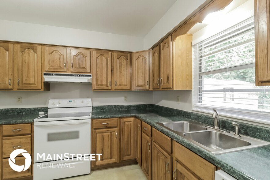 Building Photo - 2395 Florida Ave