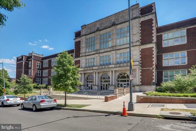 Building Photo - 1317 Harvard St NW