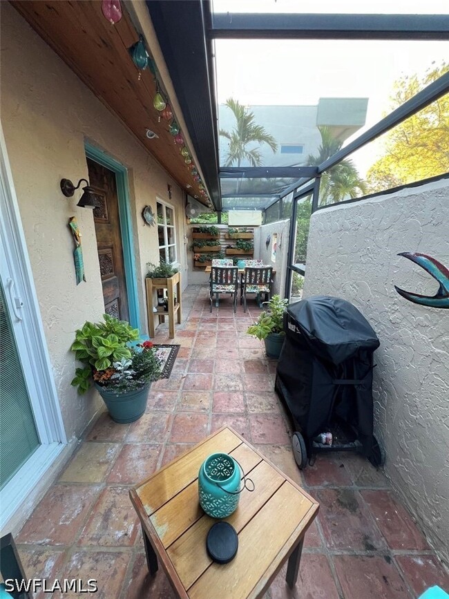 Building Photo - 1535 Chesapeake Ave