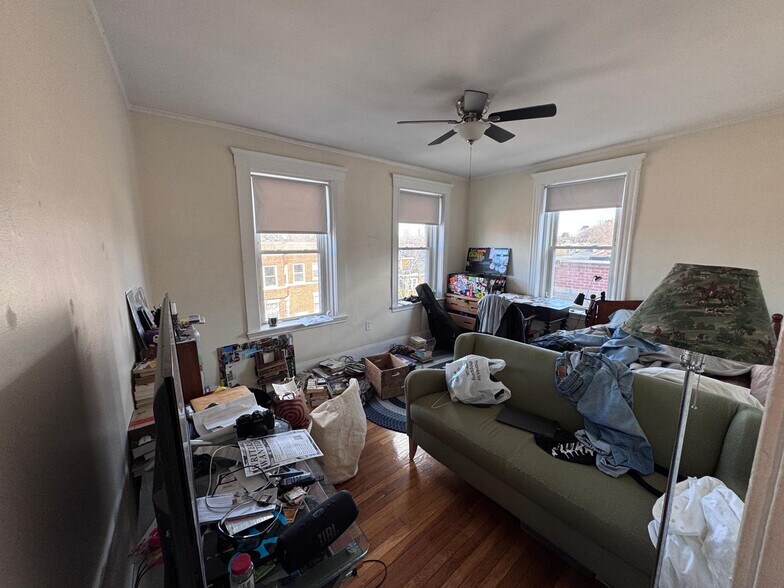 Building Photo - 100 Brainerd Rd