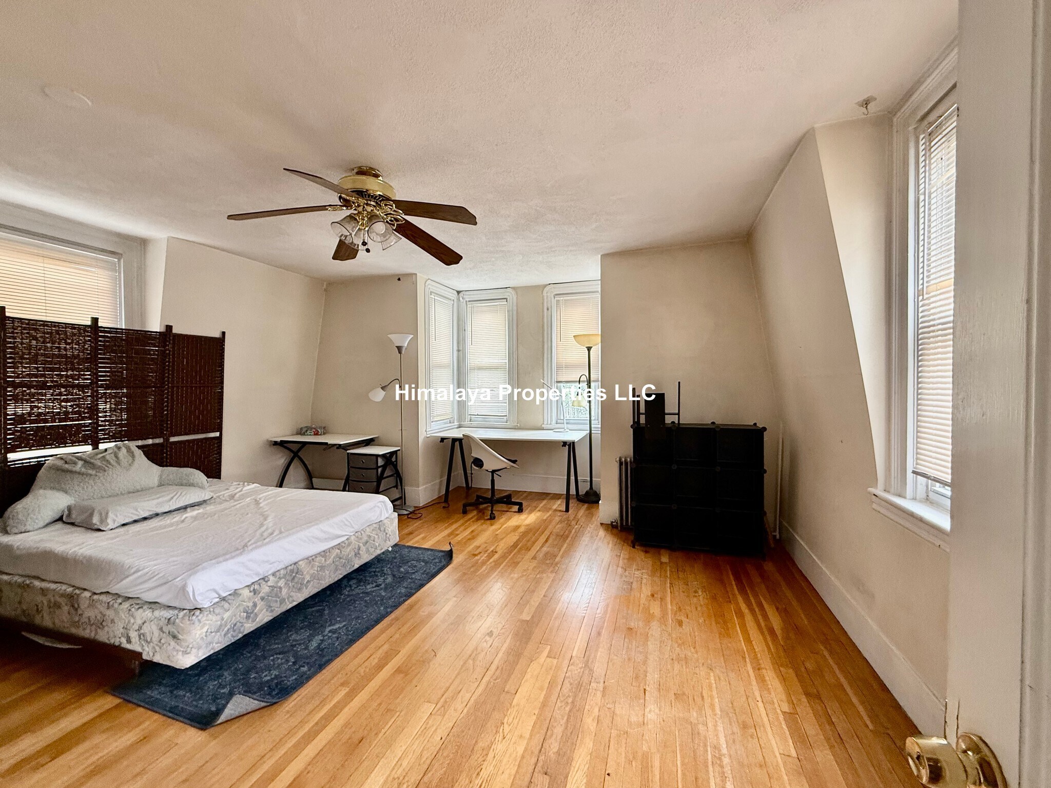 Building Photo - 29 Capen St