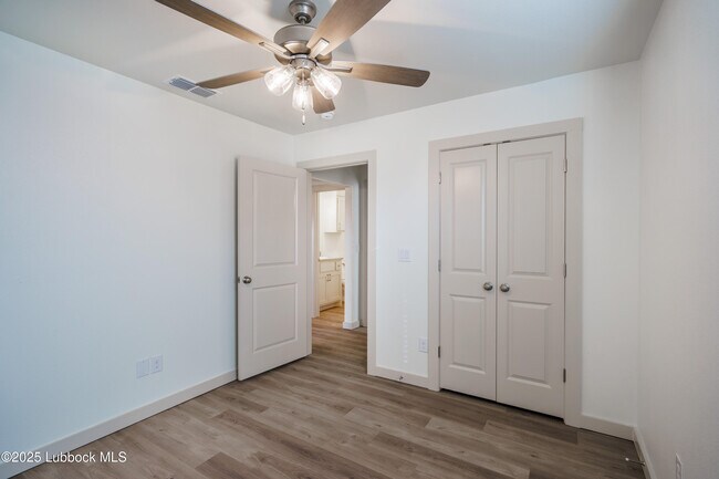 Building Photo - 8008 Elm Ave