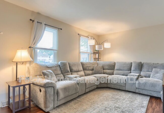 Building Photo - 143 Northwood Ct