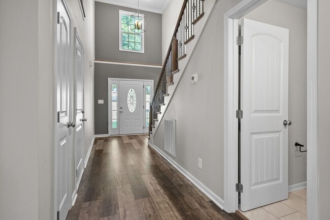 Building Photo - Pet Friendly Four Bedroom!
