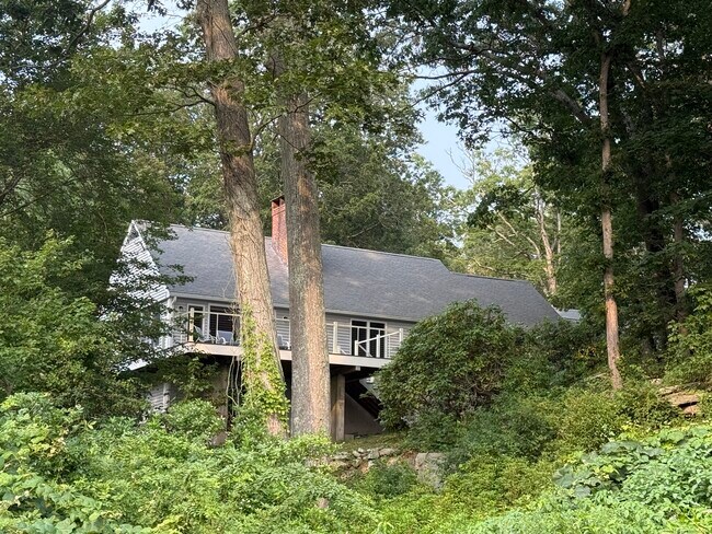 Building Photo - 9 Money Point Rd