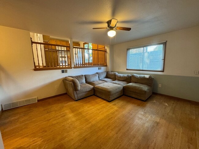 Building Photo - Nice Home in North Loveland