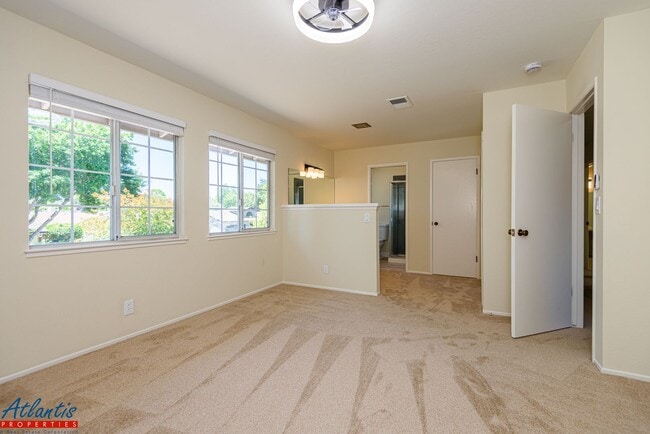 Building Photo - Beautiful Willow Glen Home | Desirable Location