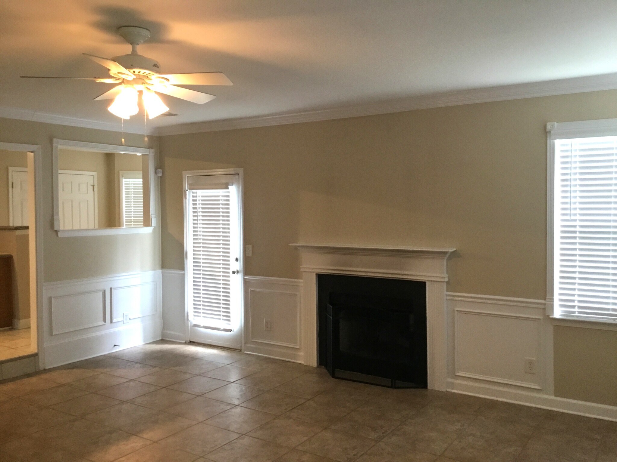 Building Photo - 5622 Falls Ridge Ln