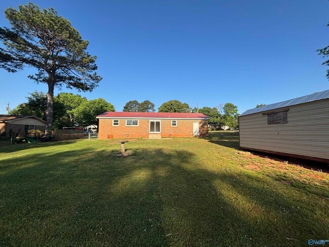 Building Photo - 510 Clift Dr