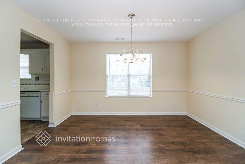 Building Photo - 7145 Pinecone Way