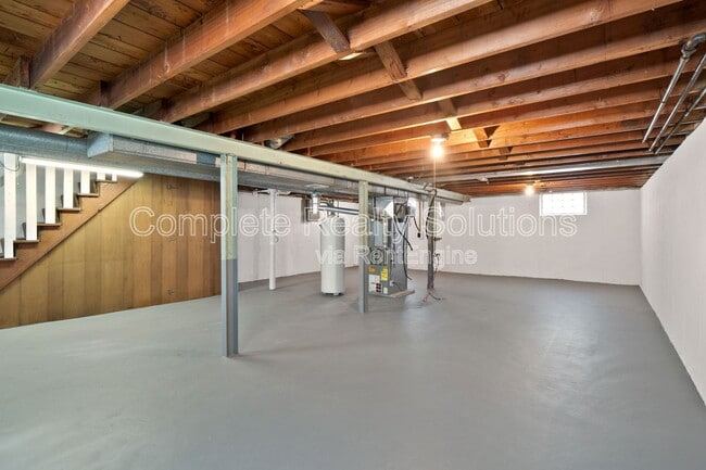 Building Photo - 8118 Blanchard Dr