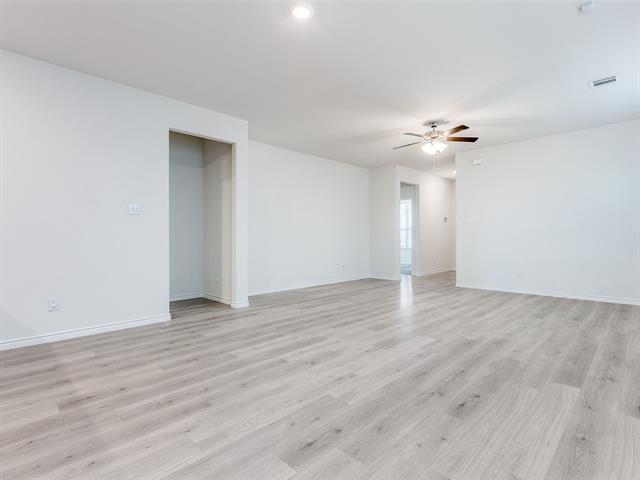 Building Photo - 2836 Franklin Dr