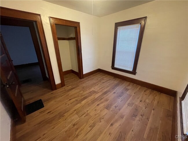 Building Photo - 251 Tennyson Ave
