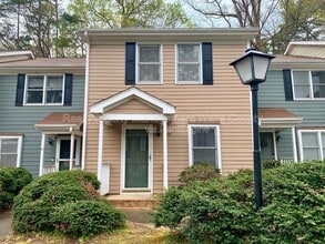 Building Photo - 1410 Kent Rd