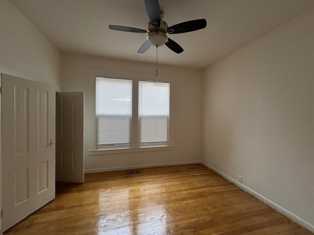 Building Photo - 278 E 9th St