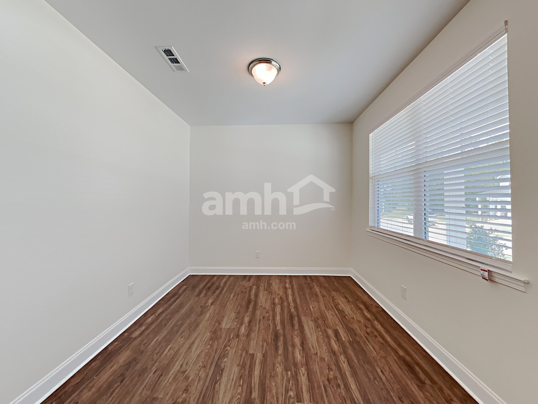 Building Photo - 4028 Birchfield Pl
