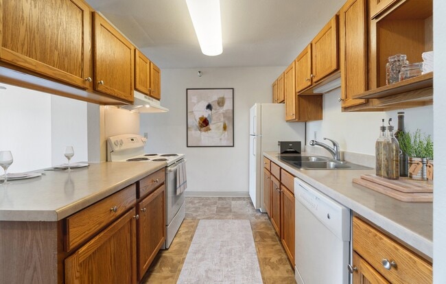 Interior Photo - Somerset Properties