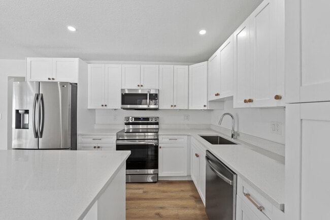 Building Photo - 1279 Beach Rd