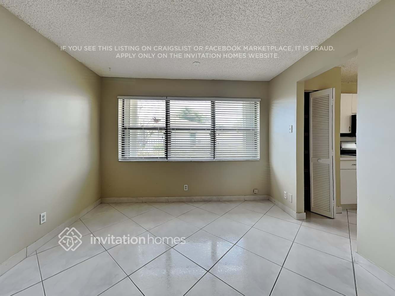 Building Photo - 454 Cactus Cir