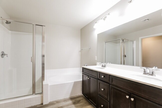 Building Photo - 7563 Bethel Cove Ct