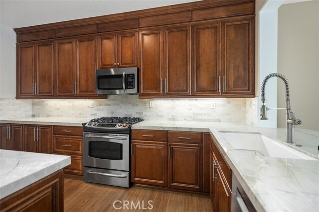 Building Photo - 1 Calle Viveza