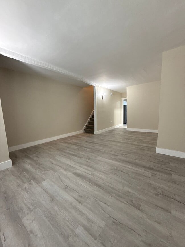 Building Photo - Newly Renovated 3br Home for rent in Allen...