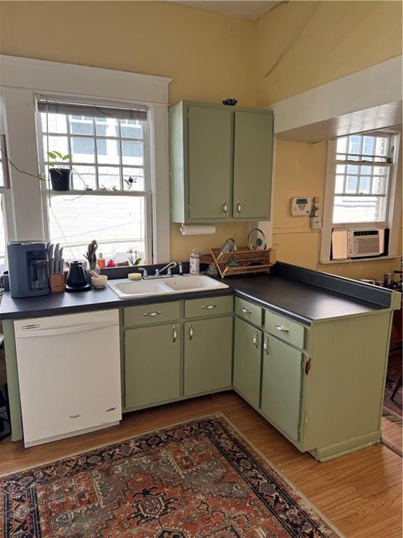 Building Photo - 840 Penn Ave NE