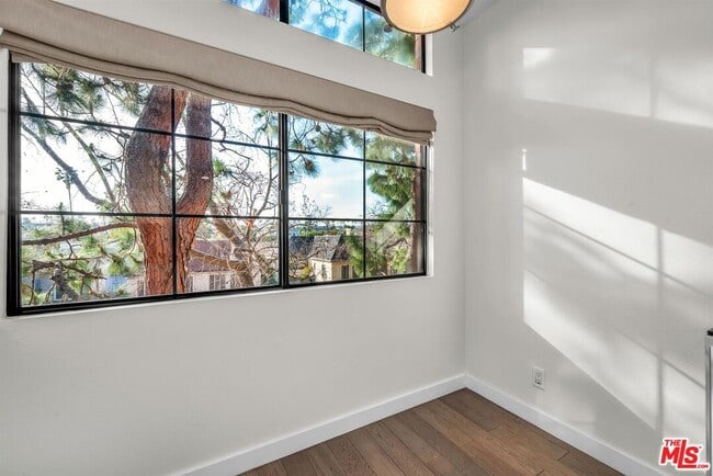 Building Photo - 200 N Swall Dr