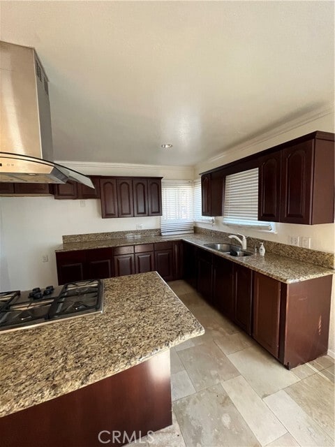 Building Photo - 3833 W 105th St