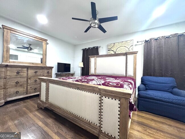 Building Photo - 3280 Stonewall Tell Rd