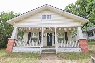 Building Photo - 412 N McKinley Ave