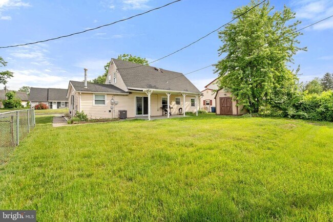 Building Photo - 35 Mullshire Ln