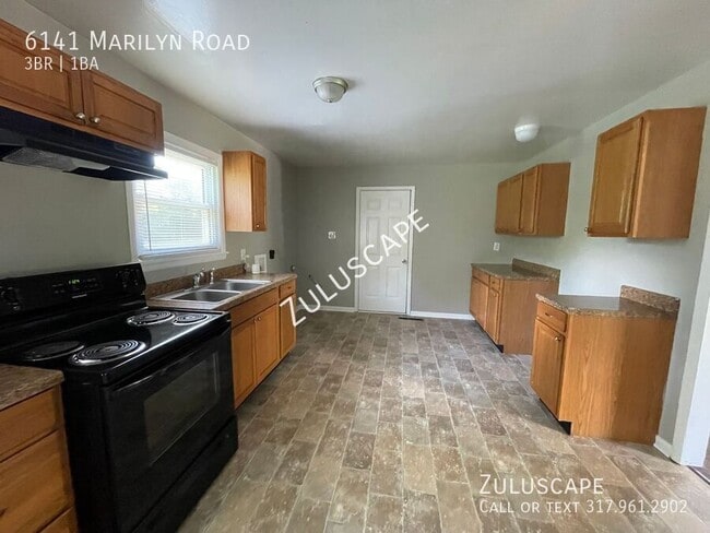 Building Photo - 6141 Marilyn Rd