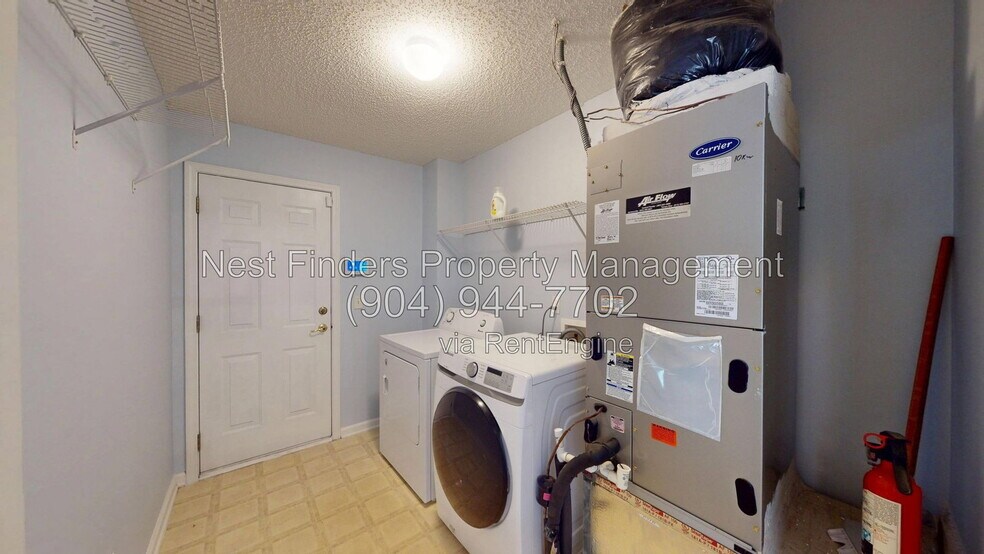 Building Photo - 628 Sparrow Branch Cir