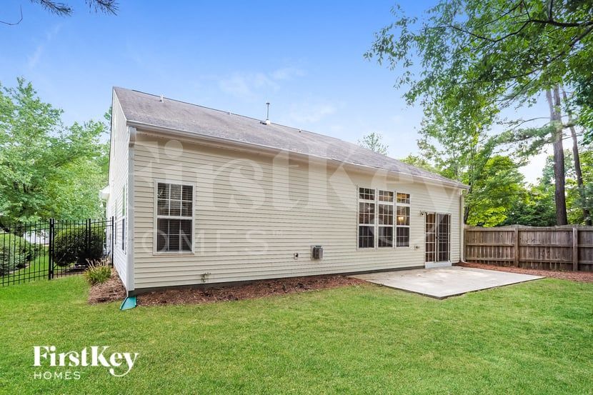 Building Photo - 5401 Cahaba Way