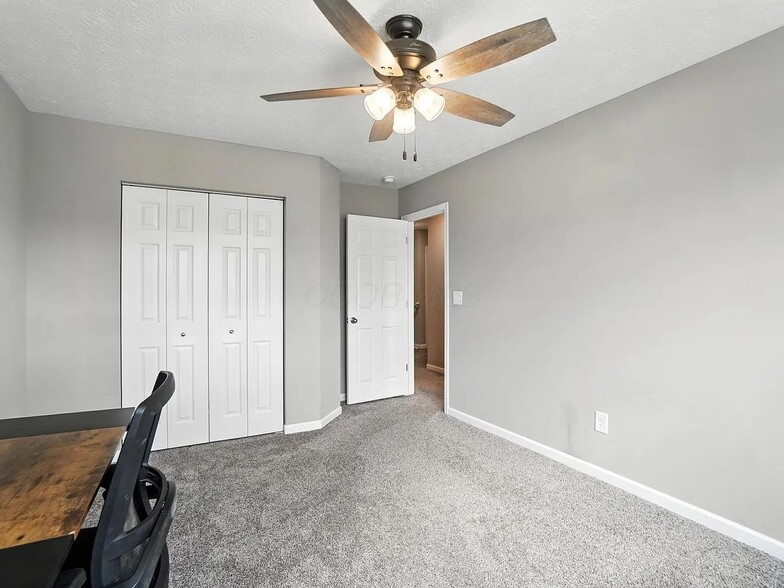 Building Photo - 1582 Lewes Castle Dr