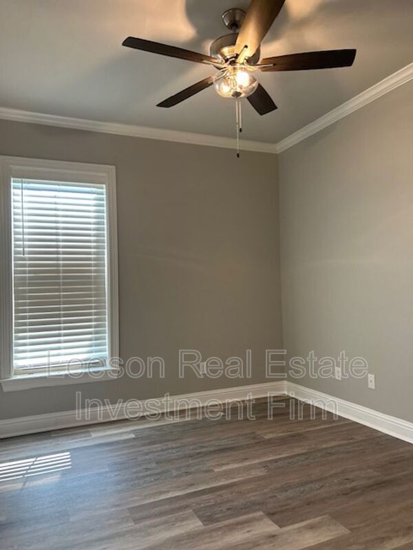 Building Photo - 2076 Highpoint Pl
