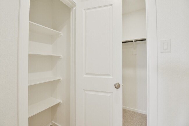 Building Photo - 18546 Cepagatti Dr