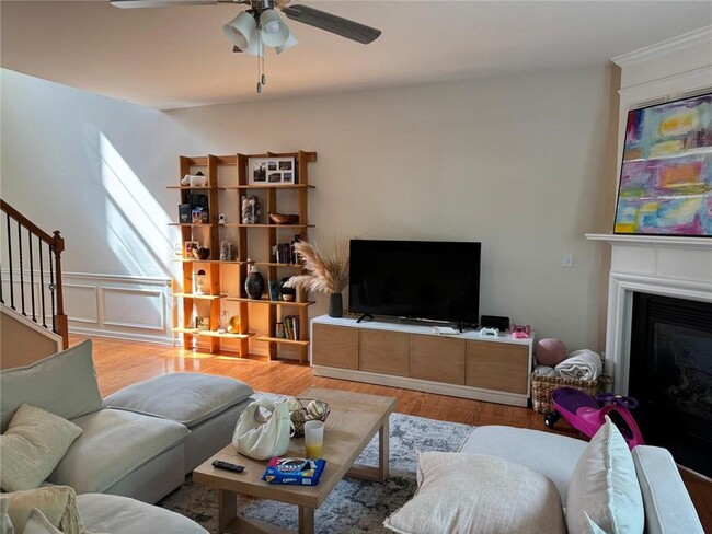 Building Photo - 13283 Marrywood Dr