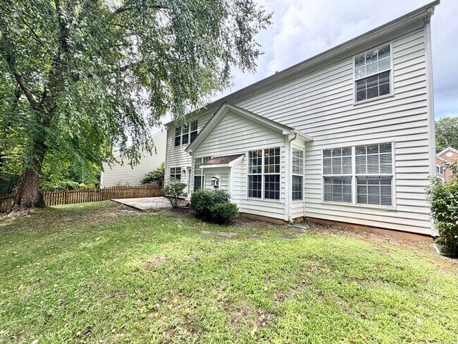 Building Photo - Fabulous Home in Ballantyne!!!