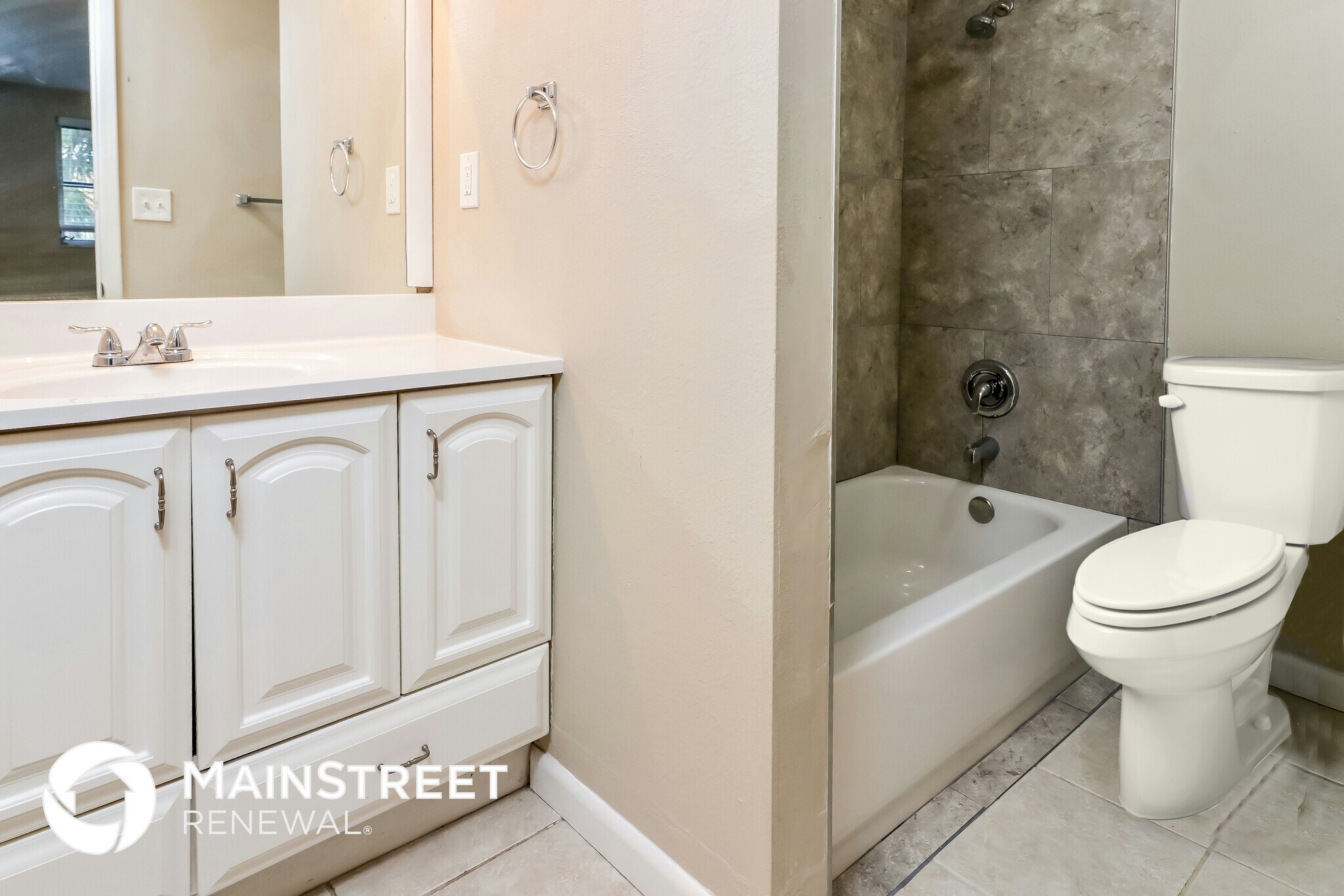 Building Photo - 8653 Sabal Way