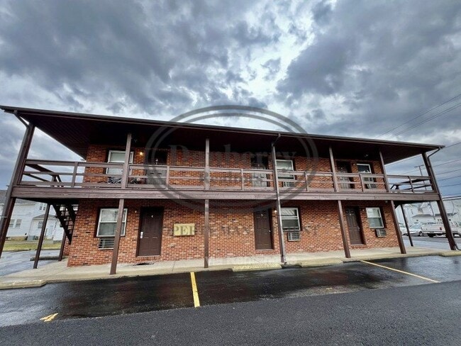 Building Photo - 315 Frazer St