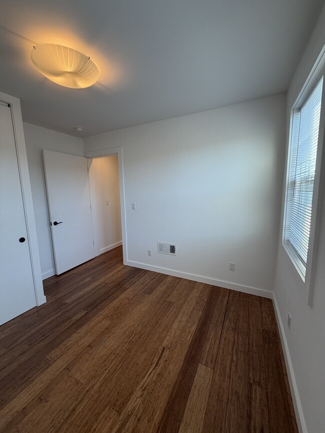 Building Photo - 1134 Foothill Blvd